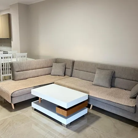 Diamond Terraces * Σαράντα