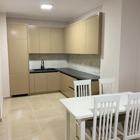 Diamond Terraces סרנדה