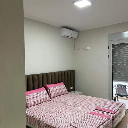 Diamond Terraces *
