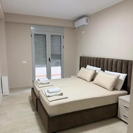 Diamond Terraces